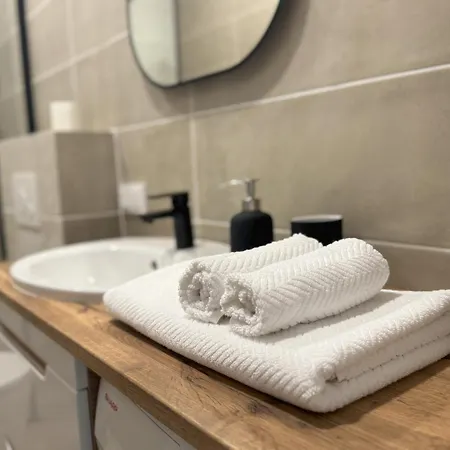 Angel Charm - Old Town Apartman *