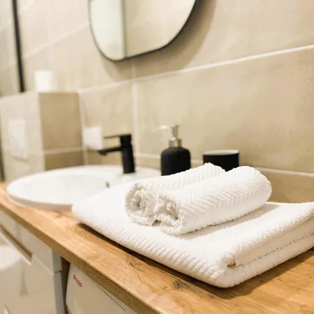 Angel Charm - Old Town Apartment